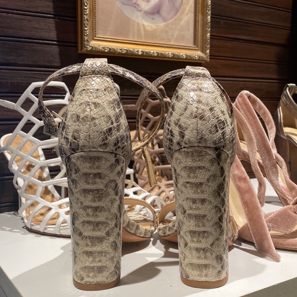 SCHUTZ Enida Neutral Chunky Heel - Picture 3 of 3